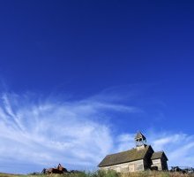 “Chiesa di maggio” di Giovanni Pascoli: una poesia bucolica e stridente