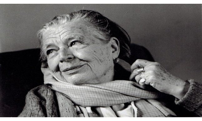 “Tu non saprai giammai”, la poesia spirituale di Marguerite Yourcenar tratta da “I doni di Alcippe”