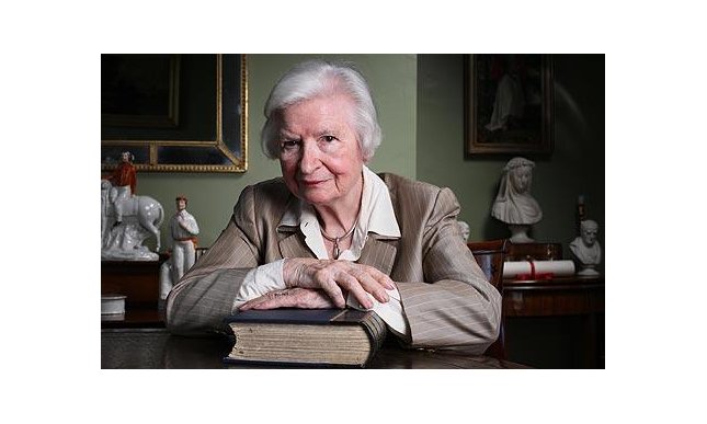 Addio alla scrittrice P.D. James, la lady del mistery inglese