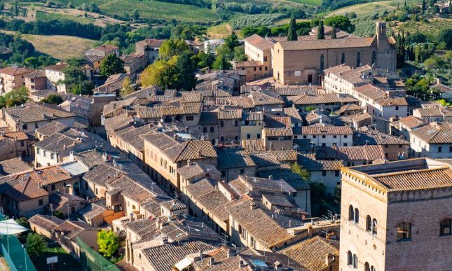 “Romagna”: testo, parafrasi e analisi della poesia di Pascoli