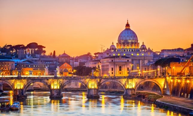 Cosa vedere a Roma: 5 libri da leggere per scoprire gli angoli segreti della città