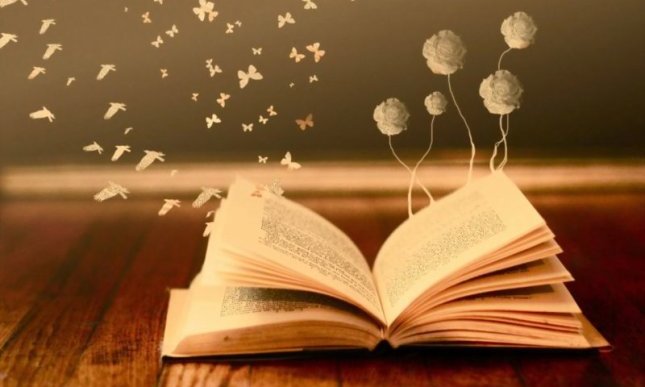 Giornata mondiale della poesia: i libri da regalare a chi ama leggere in versi