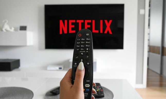 Catalogo Netflix gennaio 2021: ecco serie tv e film tratti dai libri