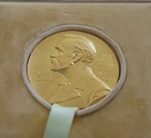 10 grandi scrittori che non hanno mai vinto il Nobel: da Tolstoj a Roth