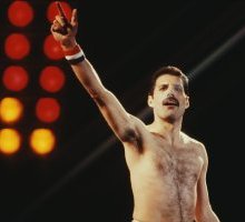  Freddie Mercury: le frasi più belle delle sue canzoni