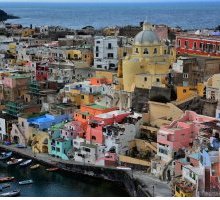 Procida: viaggio nell'isola di Arturo di Elsa Morante 