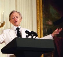 Tom Wolfe: vita, opere e frasi celebri nell'anniversario della nascita