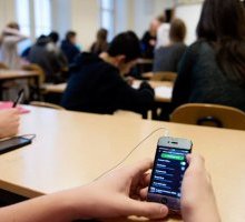 Utilizzo dello Smartphone a scuola: il governo dice sì, pronto il decalogo