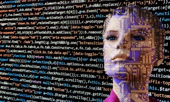 Scrivere un libro con ChatGPT: è possibile? Potenzialità e rischi dell'intelligenza artificiale