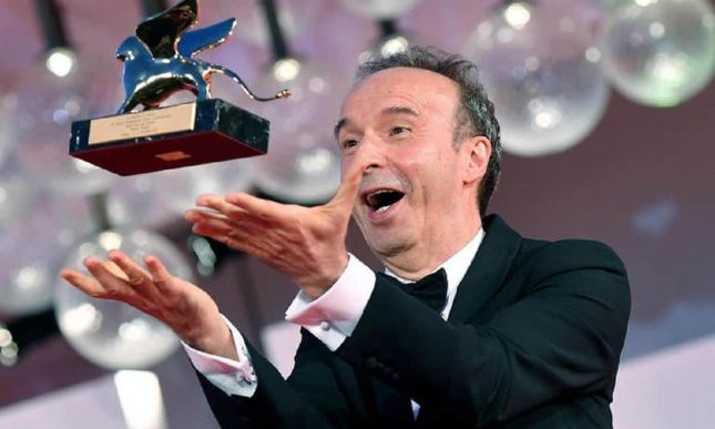 “Conosco una sola misura del tempo: con te e senza di te”: a quale verso di poesia si ispira la frase detta da Roberto Benigni all'assegnazione del Leone d'oro