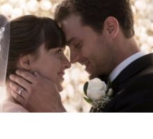 Cinquanta sfumature di rosso: stasera in tv il film tratto dal romanzo di E. L. James