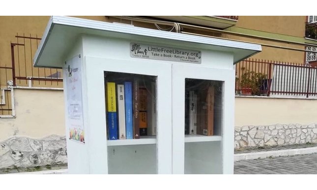 Roma: nasce la prima Little Free Library a Torrenova