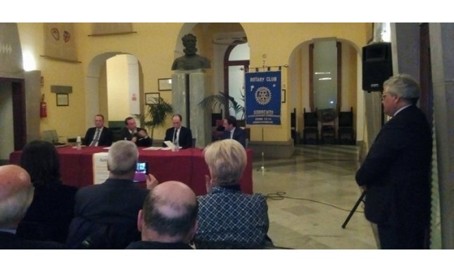 Presentato a Sorrento “Riprendiamoci i nostri figli” di Antonio Polito