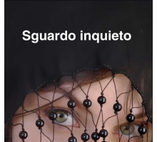 Sguardo inquieto