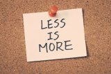 Less is more: significato, origine e chi l'ha detto 