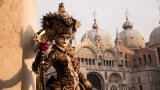 Frasi carnevale: le migliori da inviare per auguri e scherzi su WhatsApp