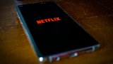 Netflix: ecco il catalogo di agosto 2020 con serie tv e film tratti dai libri